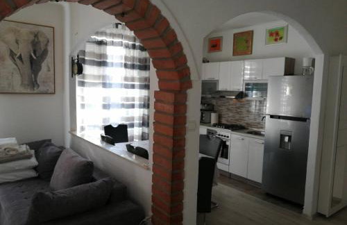 CENTAR NJIVICE - Foto 12