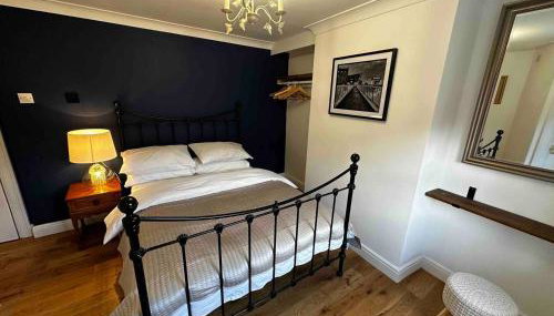 Grammar School Yard Four Bedroom Free Parking - Foto 2