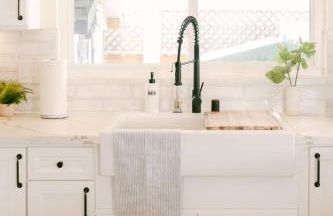 Luxe OB Home, Walk to Beach, Sauna, and Backyard - Photo 16