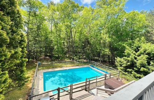 Luxury Woodstock Retreat Hot tub heated pool - Foto 15