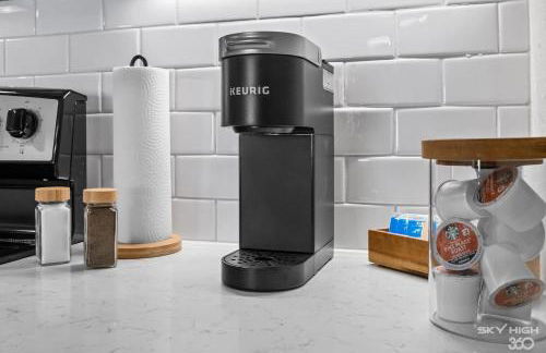 Cozy Luxury Apt, Gym, King Bds, Comfy Sectional - Foto 25