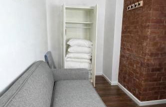 City Centre - Sleeps 6 - Bars, Parking & Netflix - Foto 13