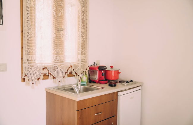 Trikalioti\'s Lush Green Estate Apartments - Photo 17