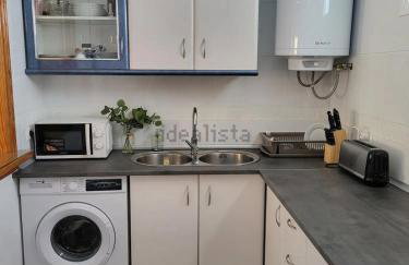 Lagoon and Sea - Downtown beachside apartment - Foto 10