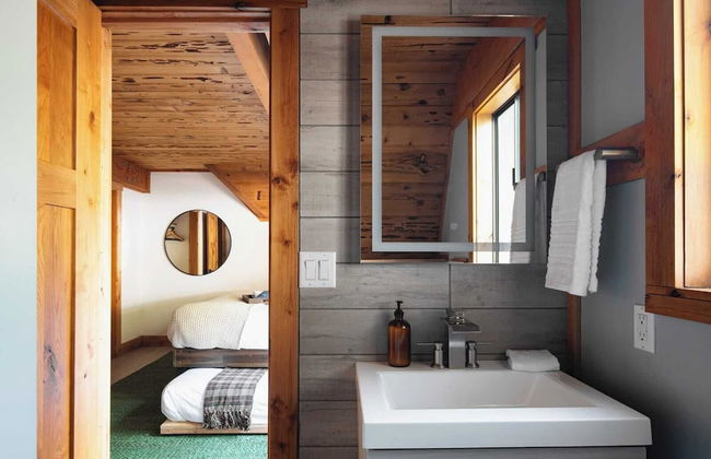 Timberline by Avantstay Stunning Chalet Cabin w/ Hot Tub, Pool Table & Home Theater! - Foto 15