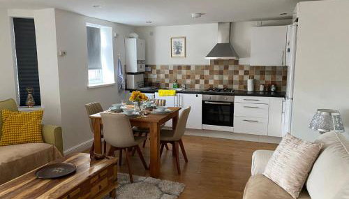 Short Term Contractor Apartment - Foto 2