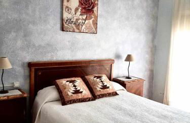 Casa Lola Beceite, terraza, barbacoa y chimenea - Foto 10