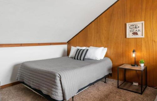 Fife Lake Lodge Multi-level Suite with Lake Views - Foto 18