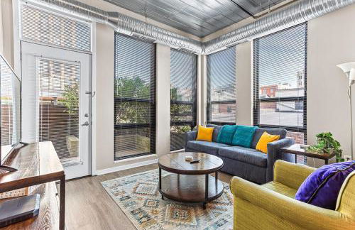 2 Separate 2BR Units Near Big House & Downtown - Foto 1