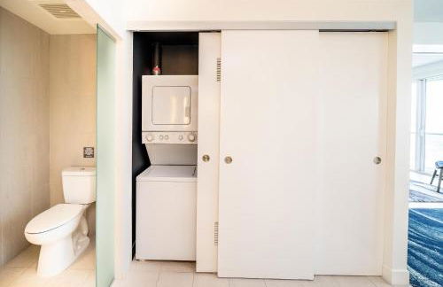 High Floor Luxury 2BR 2BA, Sleeps 6, Resort Access - Horizon by HomeStakes Stays - Foto 23