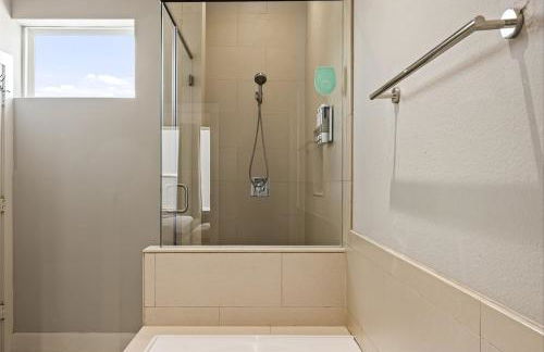 Rooftop EaDo Nr Downtown Yard BBQ Games WiFi - Foto 33