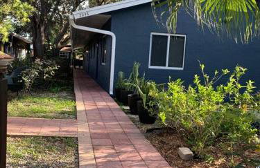 2 Bedroom Boutique Gem 10 min to the beach Washer Dryer Gated Parking Bliss 2 - Foto 9