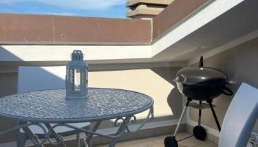 Attico vista mare con parcheggio privato - Foto 4