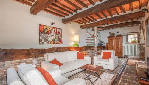 Amazing Home In Bucine Ar With Kitchen - Foto 3