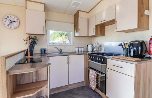 No 58 Westfield - Photo 6