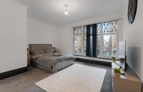 Luxury Huddersfield Apartments & Prime City Centre Location & Opposite Train Station - Foto 28