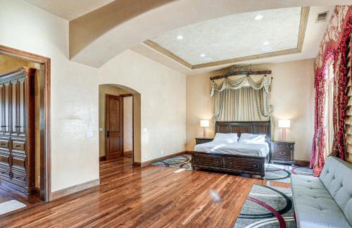 Pool, Peacocks and Views! Lavish Retreat in Gilroy - Foto 18