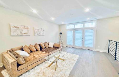 Luxurious 3BDR Penthouse with Private Rooftop Capitol and Monument Views Near Popular H Street Corridor Free Parking and Cancellation - Foto 10