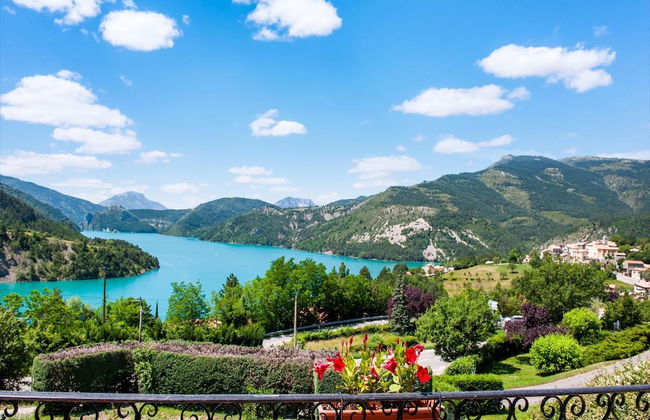 Holiday Home in Saint-julien-du-verdon With Garden - Foto 33