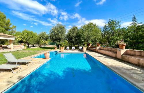 Confortable Chalet con piscina - Foto 2