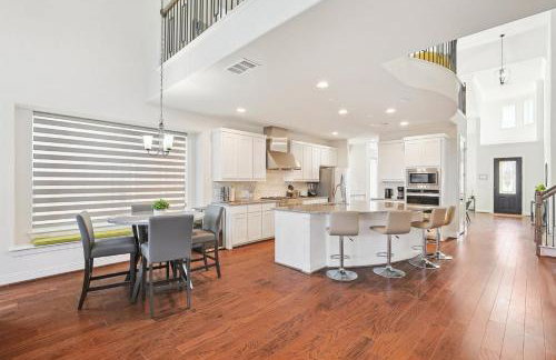 Brand New Luxury 6BD 5BA Grand Vacation Home - Foto 14