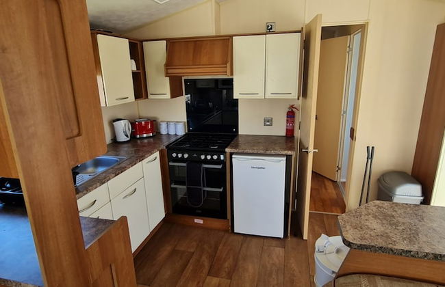 Lovely 3 bed With Balcony and Ramp - Foto 2