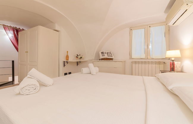 Sweet Suite near Pantheon - Photo 3