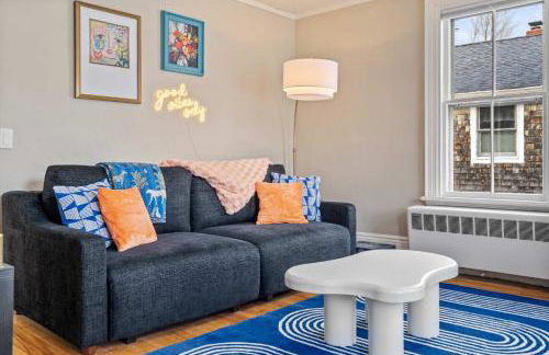 The Curator's Retreat For 8 - Photo 39