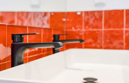 Cozy Coastal Getaway 3BR Apartment in Estoril - Foto 29