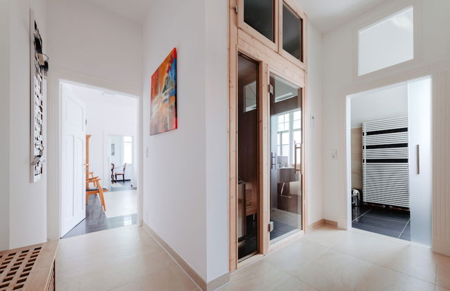 First Wohnen GmbH - Foto 9