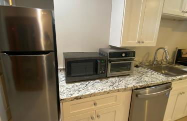 Cozy 2BR suite w Sauna - Foto 3