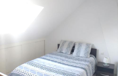 Quartier calme sur le port de plaisance et le GR34 - Foto 4