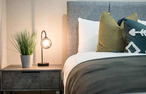 Picasso's Place Liverpool Apt Sleeps 9 - Foto 15