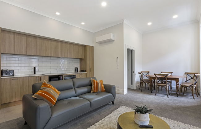 Character on Stuart St - Foto 7