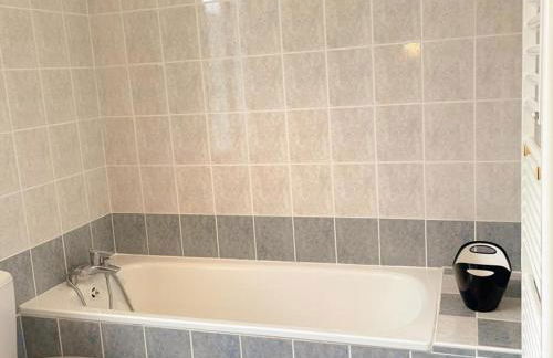 Gîte tout confort avec grand jardin, cheminée, clim et WIFI, proche châteaux de la Loire et ZooParc de Beauval - FR-1-491-400 - Photo 12