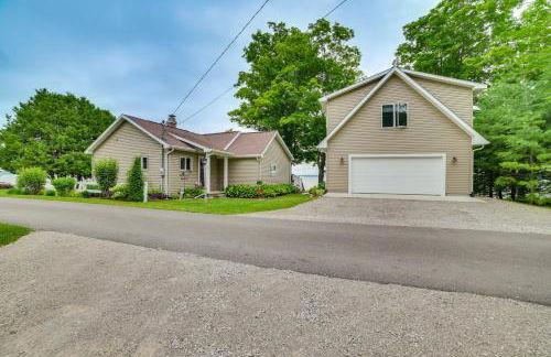 Lakefront Cottage Near Snowmobiling and Nubs Nob! - Foto 32