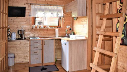 3 Bedroom Amazing Home In Lebieniec - Foto 4