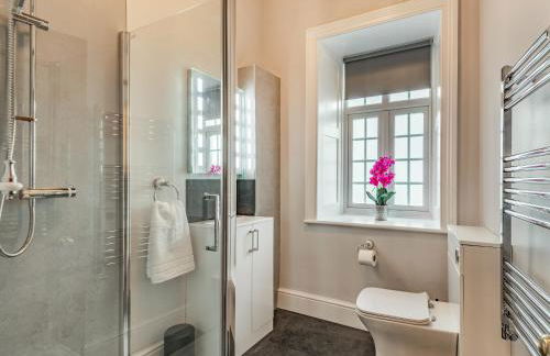 Groudd Hall - Photo 24