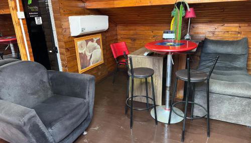 Ático com Ar Condicionado Q e F - Foto 2