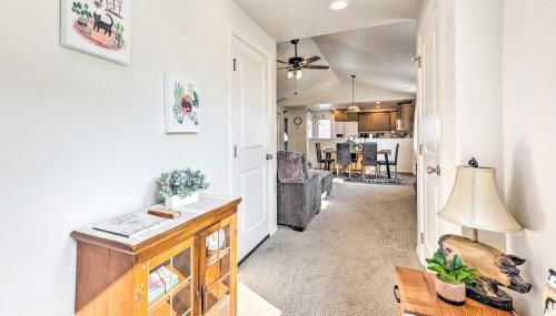 Prismatic Boise Retreat with Fenced Backyard! - Foto 4