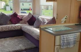 L25 L&g caravan hire 6 berth millfields family only and lead person must be over 30 MAX 4 ADULTS - Foto 17