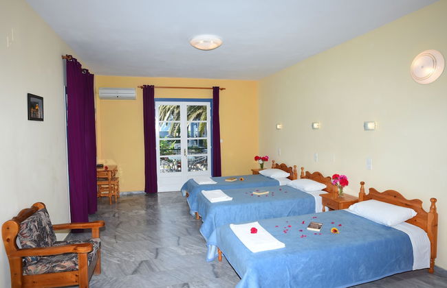 Blue Sky Hotel - Foto 9