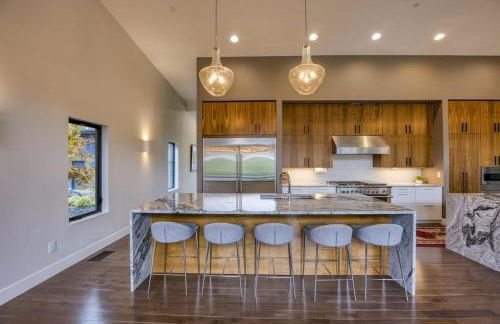 Green Acres - Serene Luxury Wine Country Retreat - Photo 15