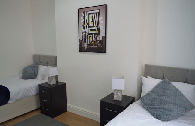 Beautiful Two-bed Apartment With Driveway Parking - Foto 14