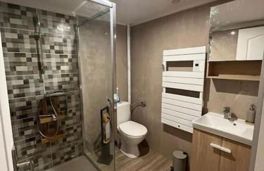 Gîte familial au bord de l'Orne, au pied du château de Mesnil-Glaise - Foto 17