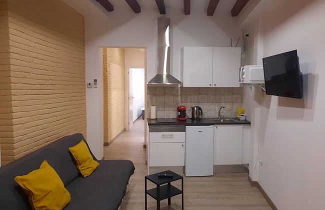 APARTAMENTOS APARTACO - Photo 2