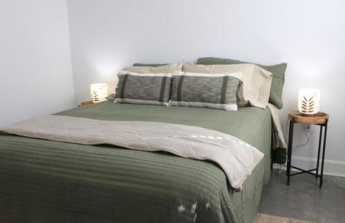 The Lawrencian Loft -2BD king & Queen beds, 2 BA - Foto 42