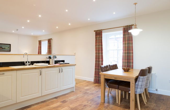 Stylish Apartment With Magnificent Views of The Netherby Estate - Foto 7