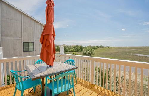 NEW LISTING! Two Bedrooms in A Building with Marsh and Ocean Views - Foto 19