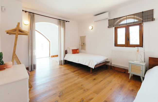 Luxurious 5 Bedroom Villa With Waterfall Closeby - Foto 7